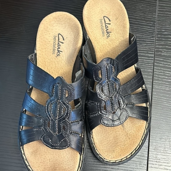 Clarks Bendables Strappy Sandals Size 6M - Picture 3 of 5